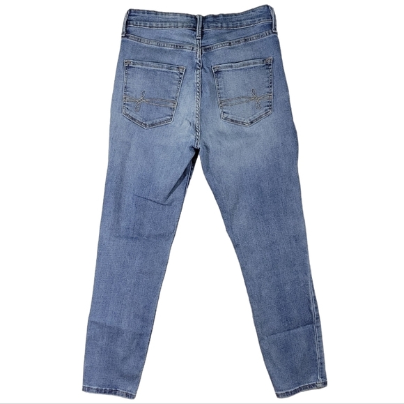 Denizen Levi's  Womens Ankle Skinny High Rise Med Wash Blue Jeans Size 2 - Picture 3 of 12